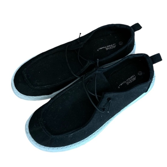Womens ardene slip on shoes size 10! - Picture 2 of 2